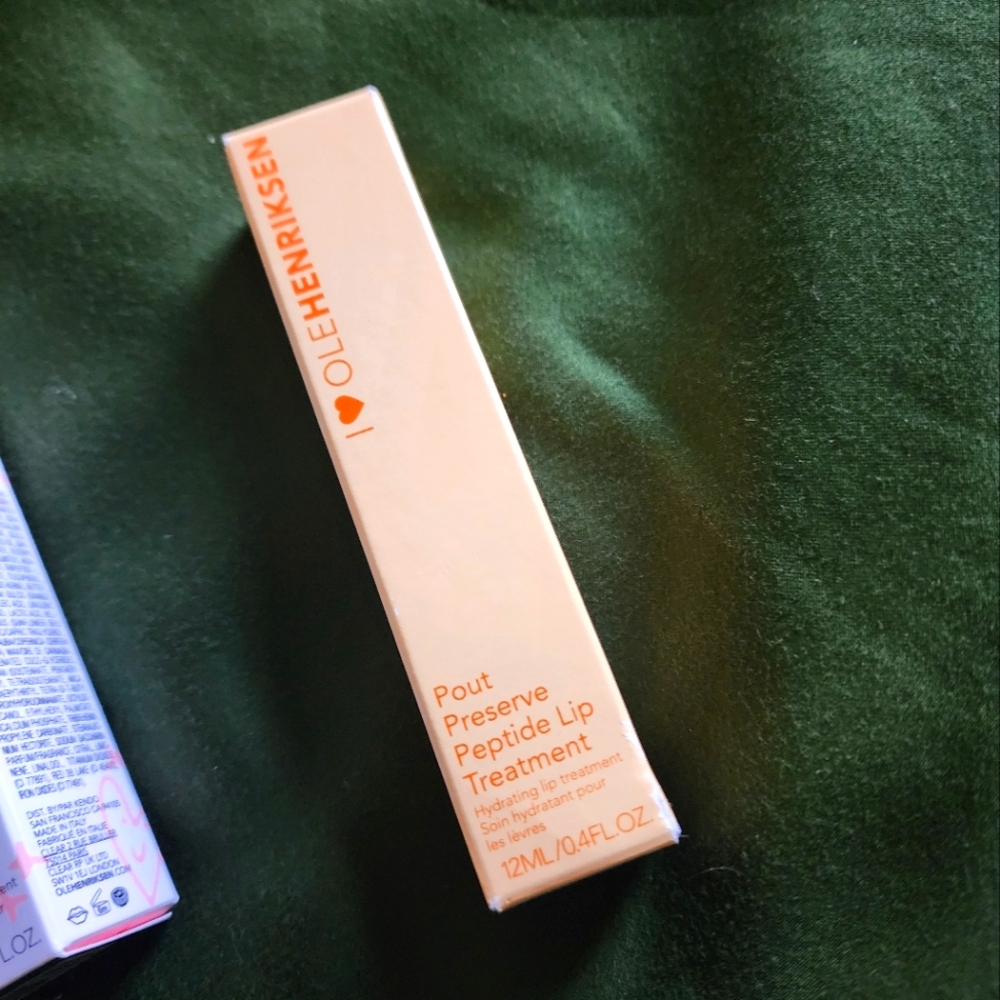 Ole Henriksen Pout Preserve Peptide Lip Treatment